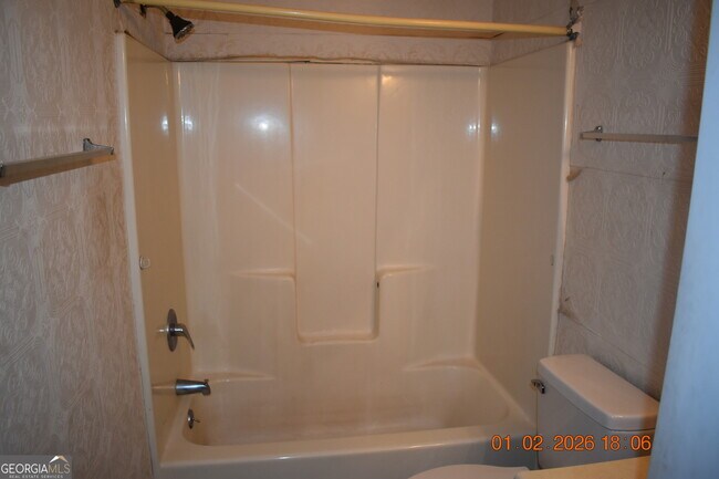 Building Photo - 3946 Vinson Robeson Dr