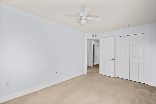 Building Photo - 234 Murano Dr