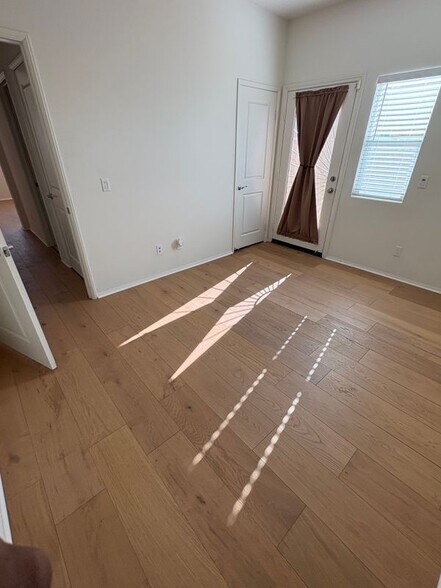 Building Photo - 13028 Sierra Madre Ct
