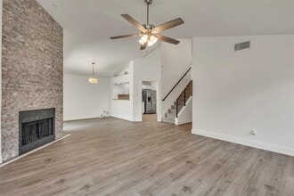 Building Photo - 12312 Yarmont Way