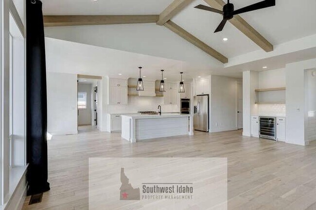 Building Photo - 7655 W Meltwater Ln