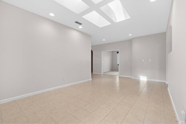 Building Photo - 358 Crystal Downs Dr