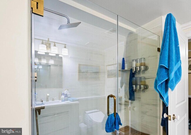 Building Photo - 555 Massachusetts Ave NW