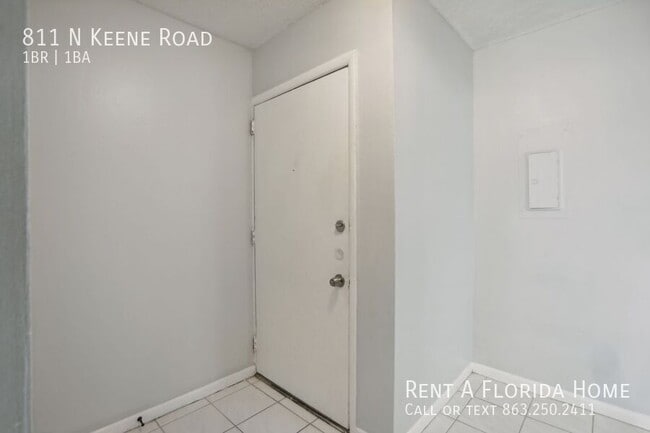 Building Photo - 811 N Keene Rd