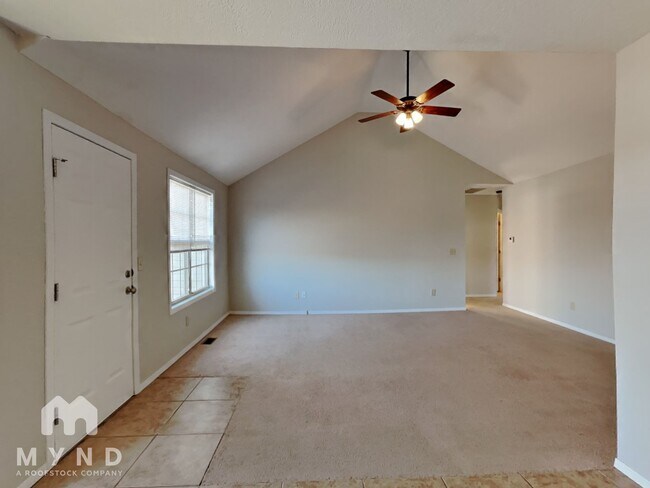Building Photo - 1212 S Erika Ave