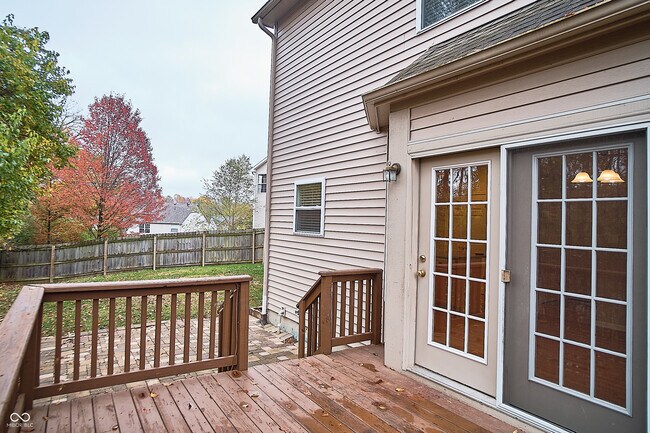 Building Photo - 11202 Timberview Dr