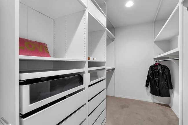 Building Photo - 14505 Running Deer Trail