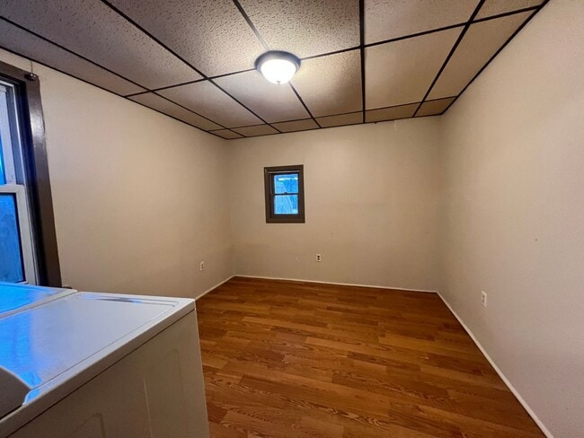 Building Photo - 343 W Penn St