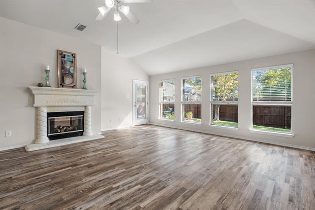 Building Photo - 6005 Parkplace Dr