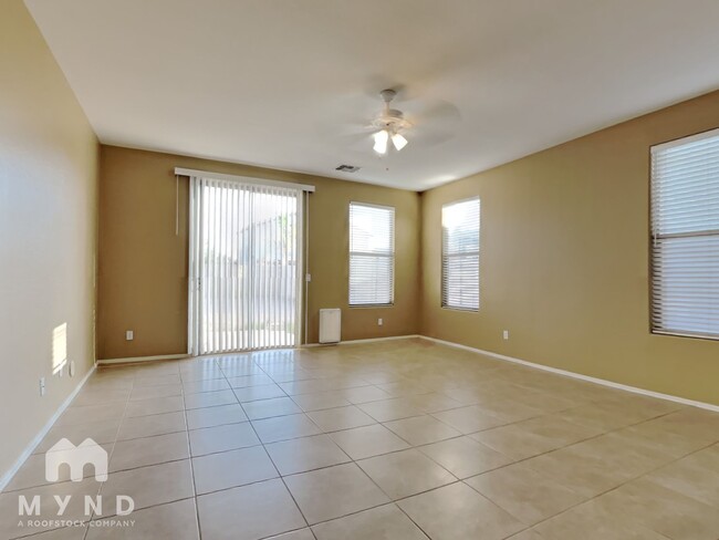 Building Photo - 2204 W San Tan Hills Dr