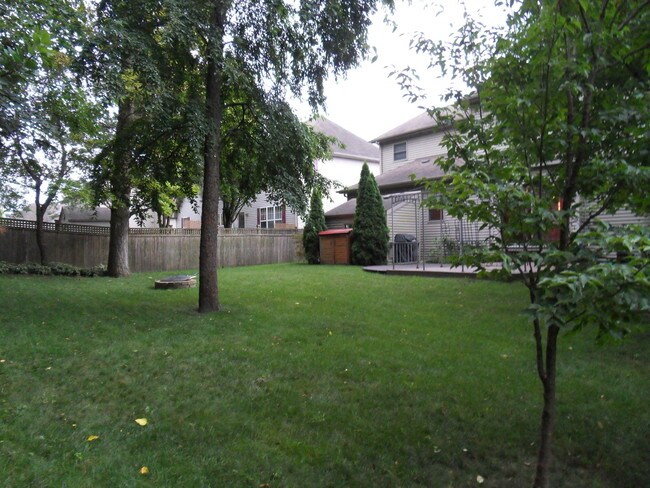 Building Photo - 1326 Walnut Ridge Dr