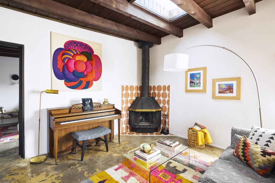 Building Photo - 2861 Agua Fria St