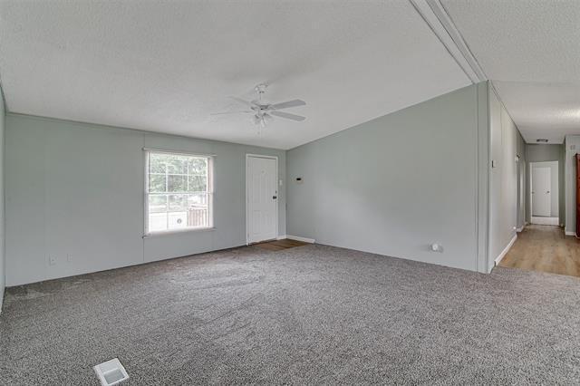 Building Photo - 140 H and O Ln