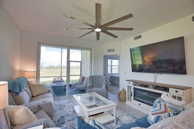 Building Photo - Golf Transfer New Construction 3-Bedroom 2-Bathroom First Floor Condo in the desirable Wellen Gol...