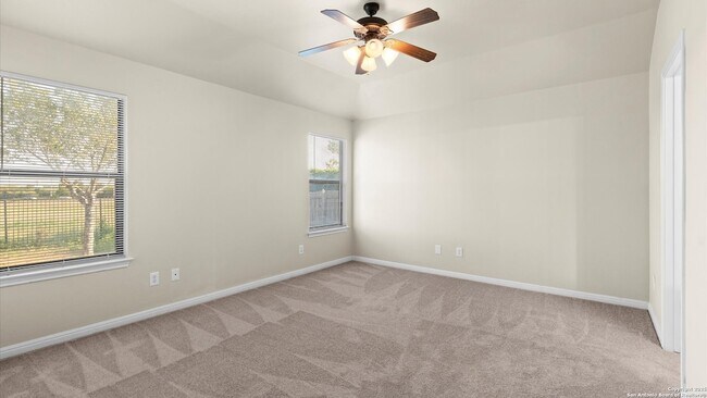 Building Photo - 1123 Blazewood Dr