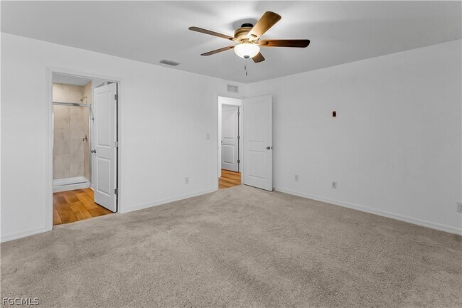 Building Photo - 185 Yager Cir