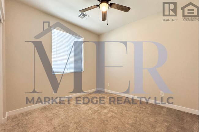 Building Photo - 3Bed/2Bath House in Buckeye! JOIN THE WAIT...