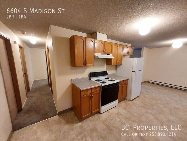 Building Photo - 6604 S Madison St