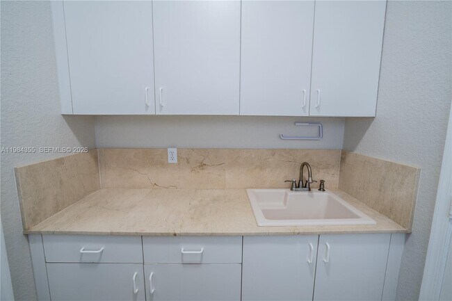 Building Photo - 17809 NW 16th St