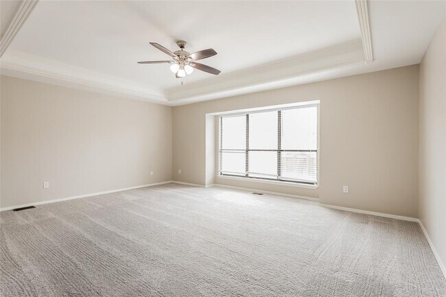 Building Photo - 11225 Cimarron Dr