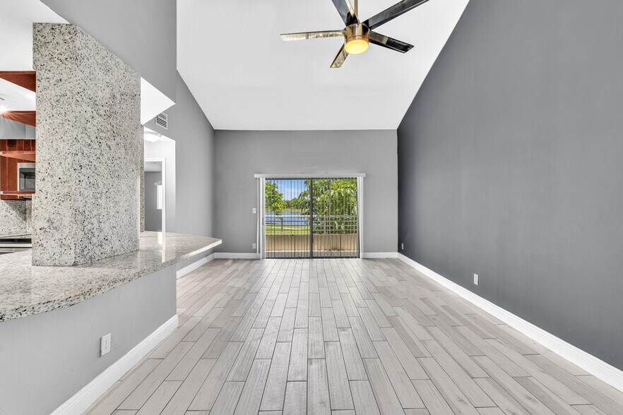 Building Photo - 3417 NW 44th St