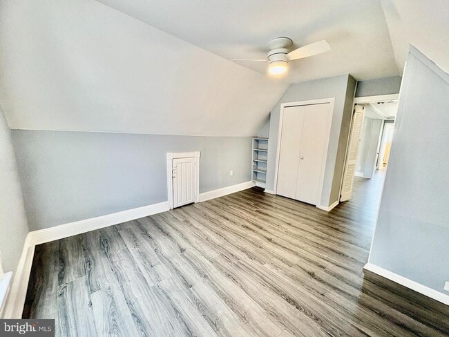 Building Photo - 735 Morgan Ave