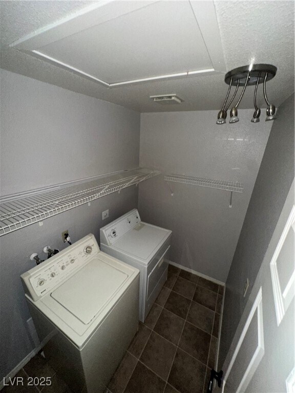 Building Photo - 2807 Tulip Ct