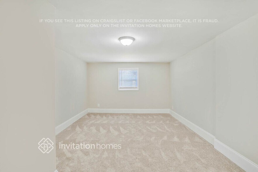 Building Photo - 869 Market Way