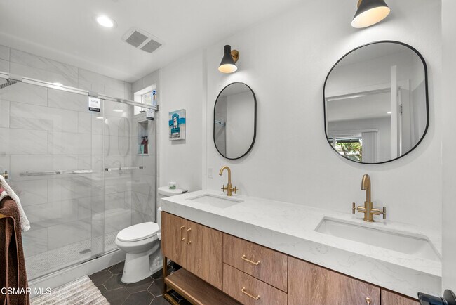 Building Photo - 3066 Apache Cir