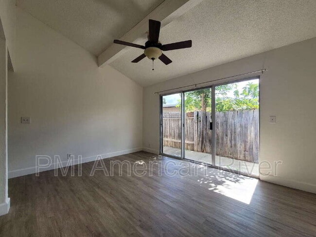 Building Photo - 5834 Sperry Dr