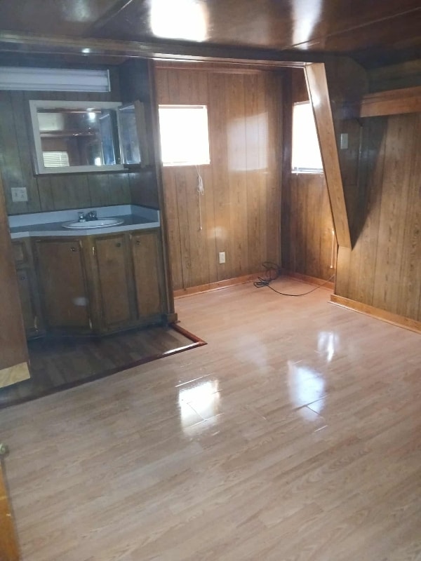 Building Photo - 21401 W Hammond Dr