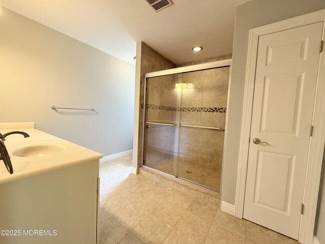 Building Photo - 401 Leesville Rd