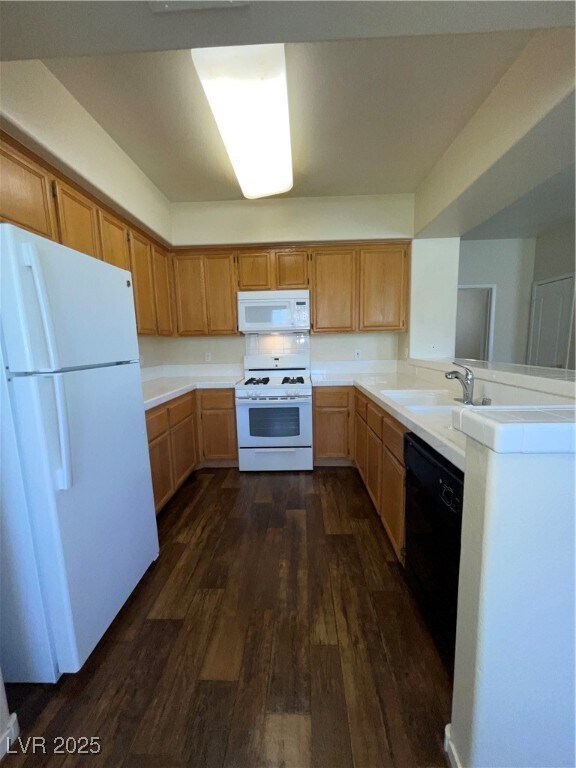 Building Photo - 9901 Trailwood Dr