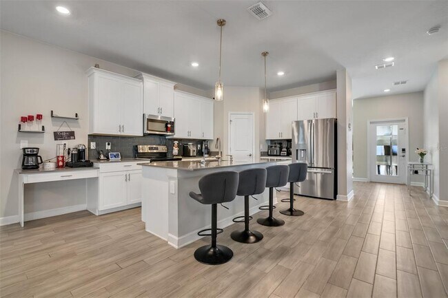 Building Photo - 11145 Lore Wy