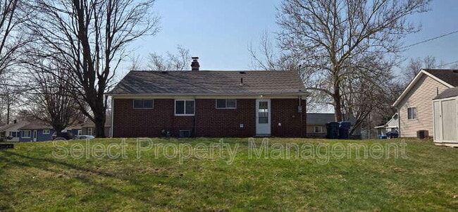 Building Photo - 536 Royalton Dr