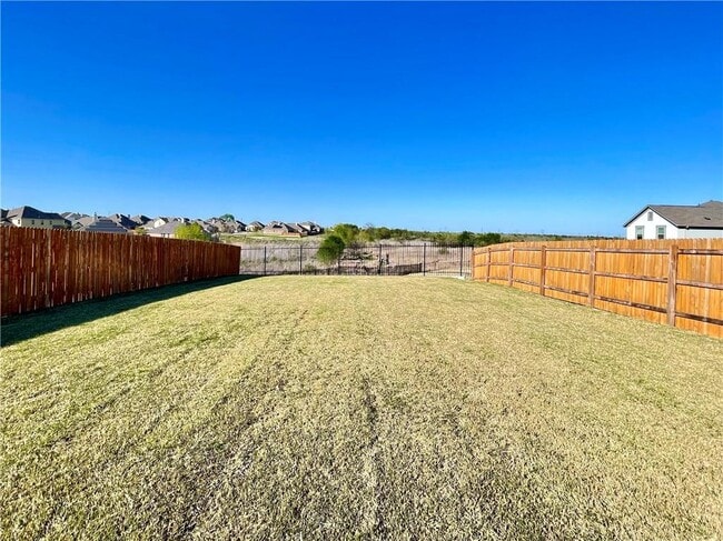 Building Photo - 7628 Leitrim Wy