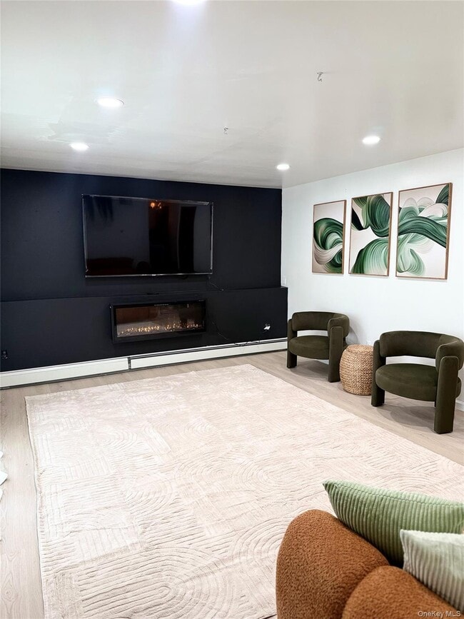 Building Photo - 10 Candlewood Rd