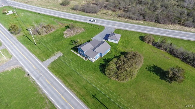 Building Photo - 14530 Dodge Ave