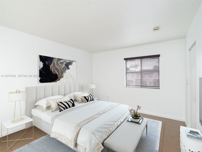 Building Photo - 17333 NW 7th Ave