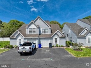 Building Photo - 108 Seabright Way
