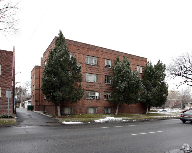 Primary Photo - Don Edward Apartments