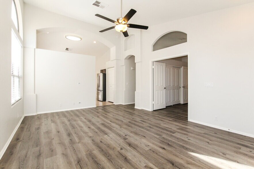 Building Photo - 20026 North 21st St