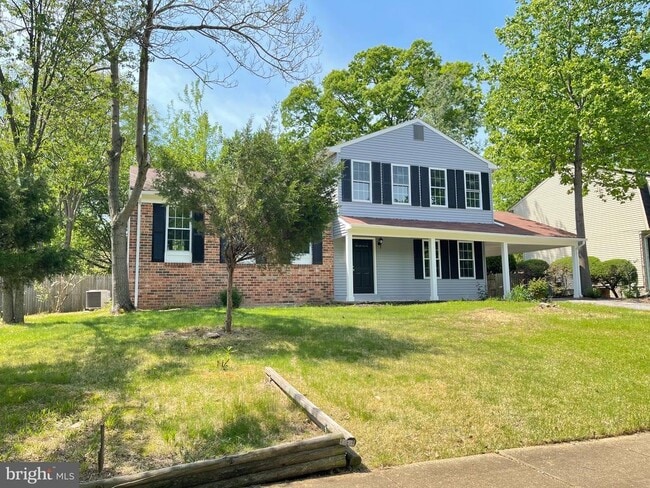 Building Photo - 13301 Coldwater Dr