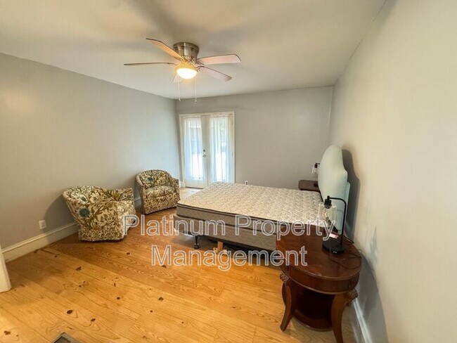 Building Photo - 971 Mountain Cove Rd