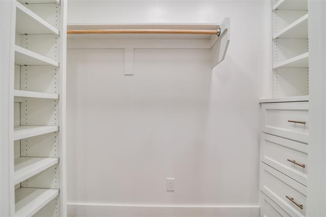 Building Photo - 3801 Christine St