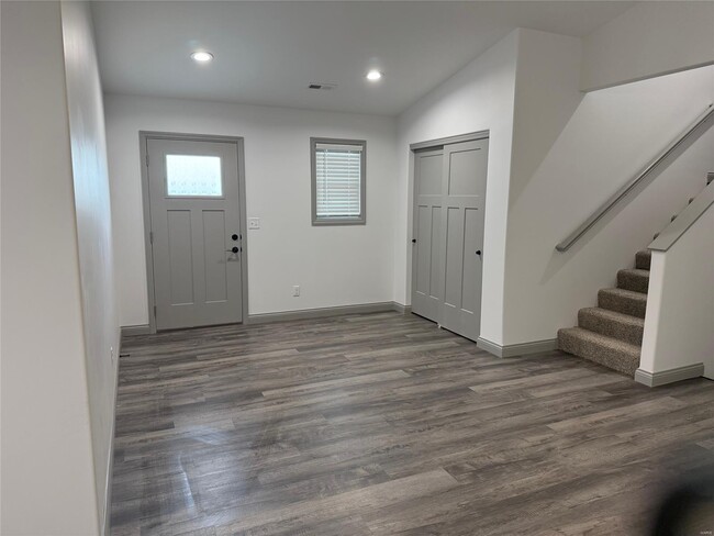 Building Photo - 306 Katie Lynn Dr
