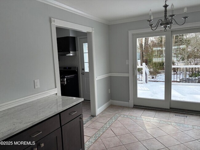 Building Photo - 148B Bayshore Drive Unit B