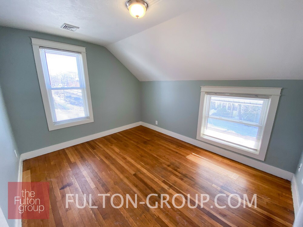 Building Photo - 36 Dwight Ave SE