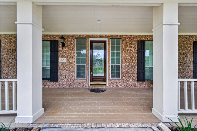 Building Photo - 26210 Cloverland Park Ln