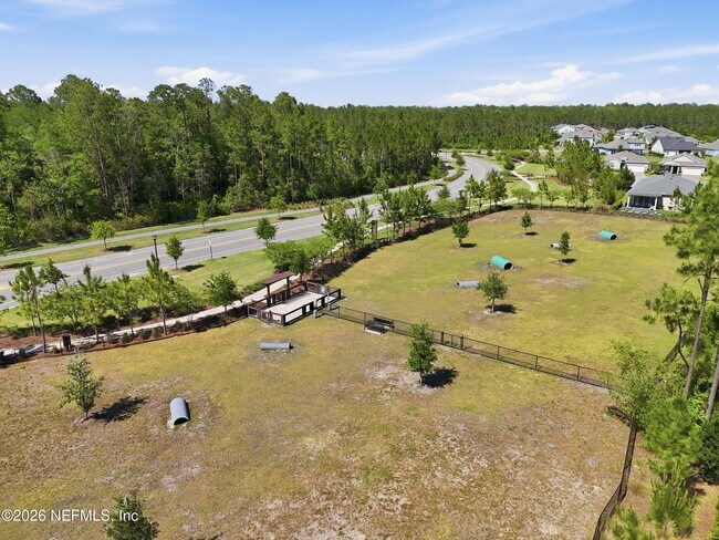 Building Photo - 75722 Bayley Pl